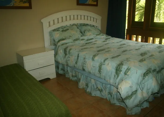 3 Bedroom Ocean View On Secluded Beach Bahia Pez Vela No 6 Apartahotel *